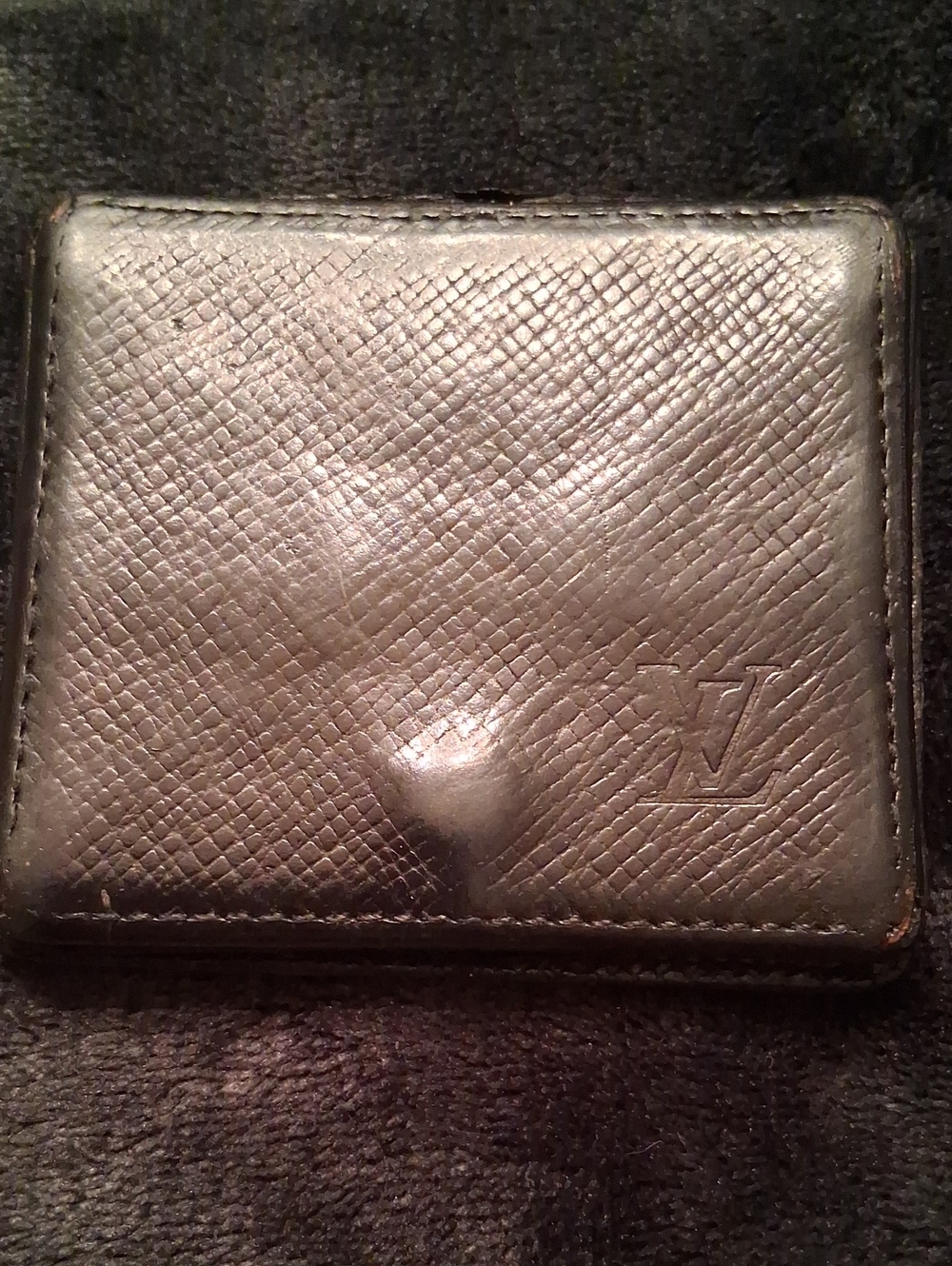 Louis Vuitton Black Textured Leather Change Holder